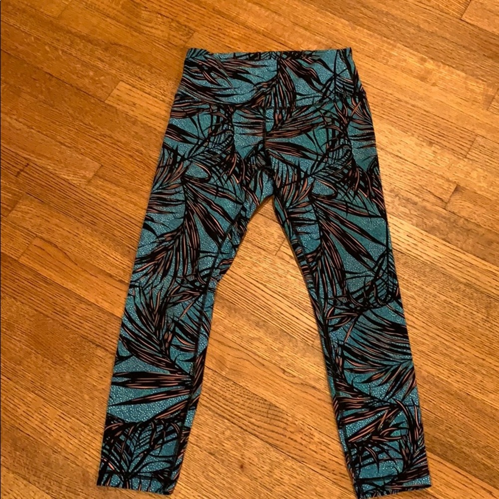 Lululemon - adorable print!